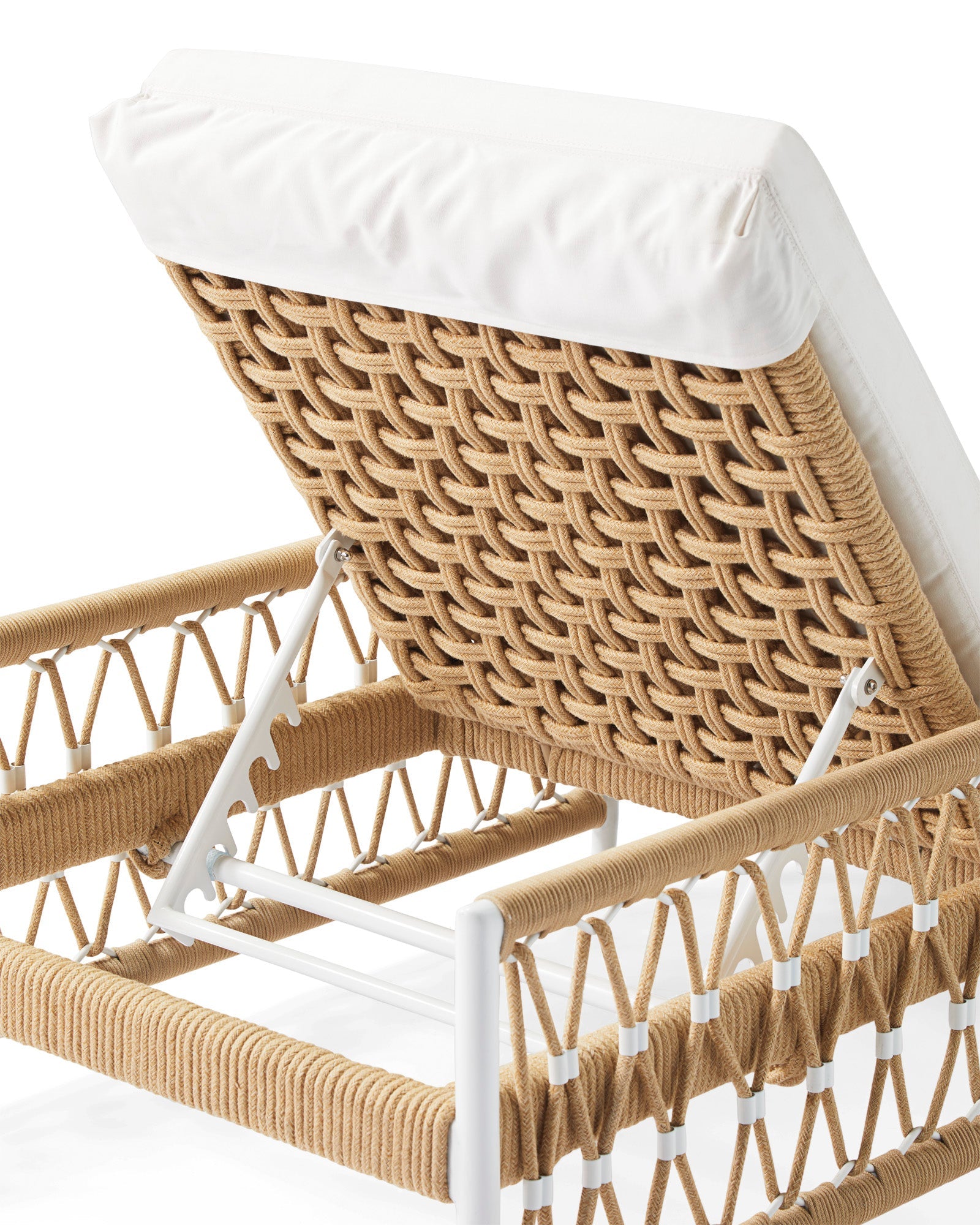 Sinatra Chaise Lounge