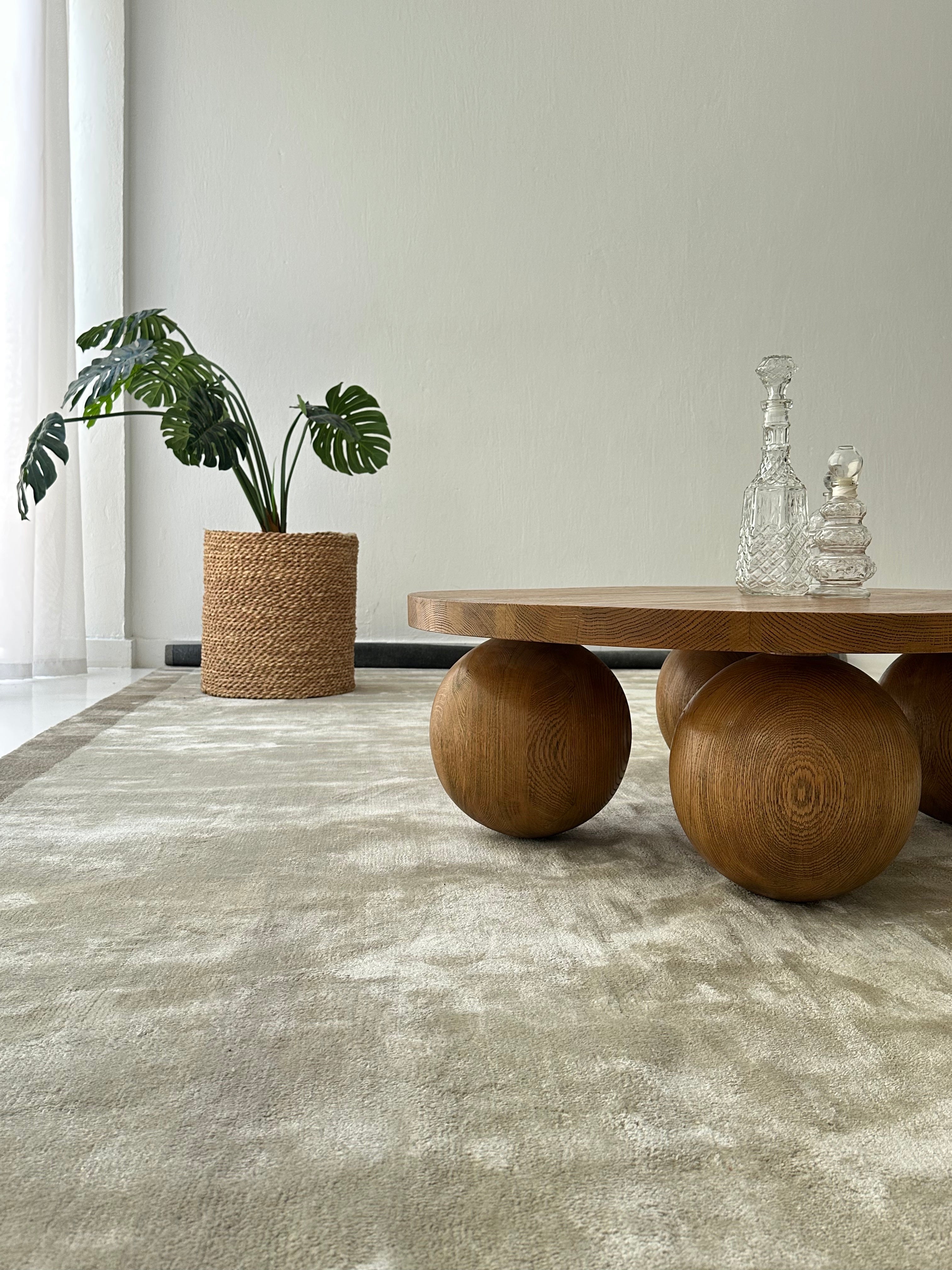 The Linea Rugs