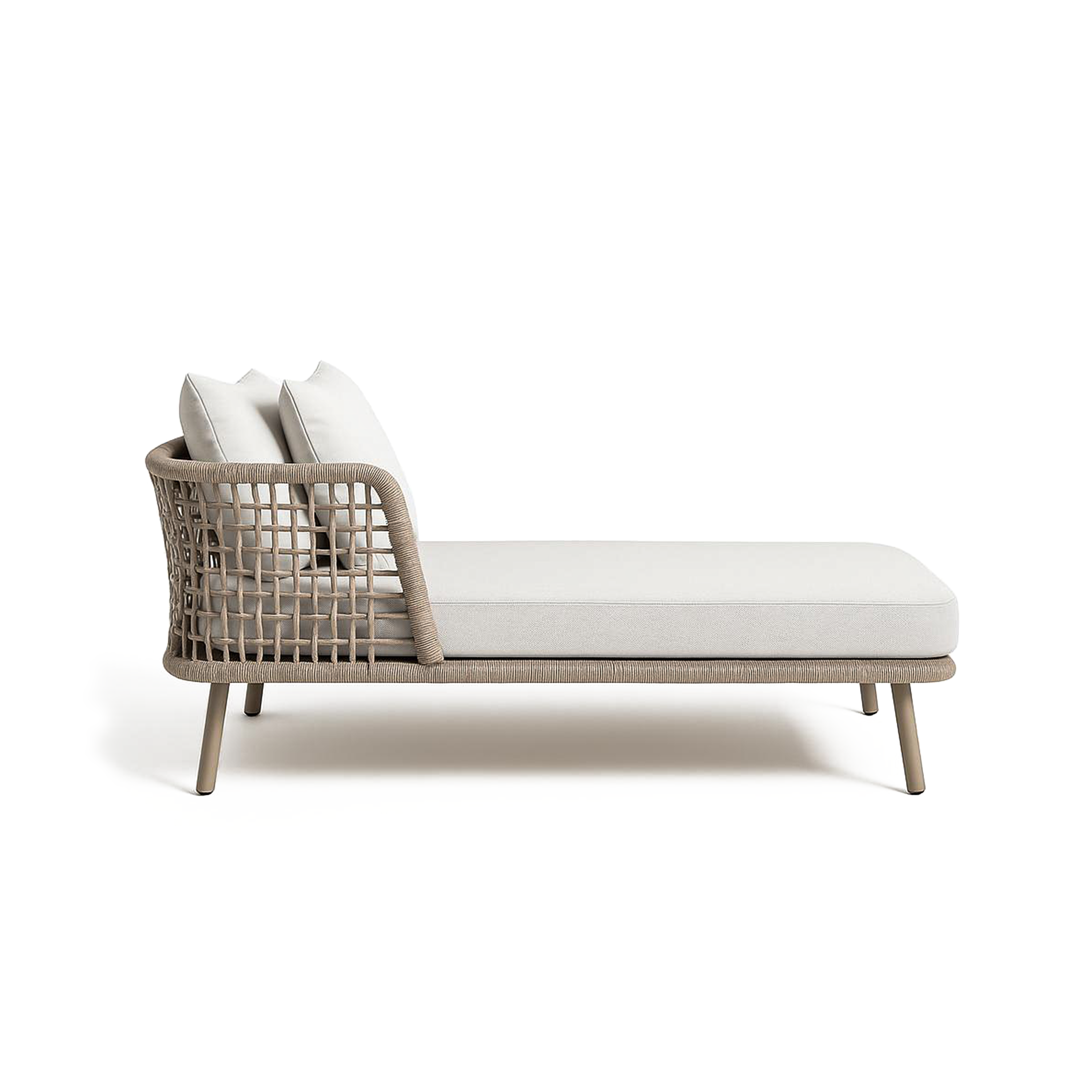Lungo Chaise Lounge