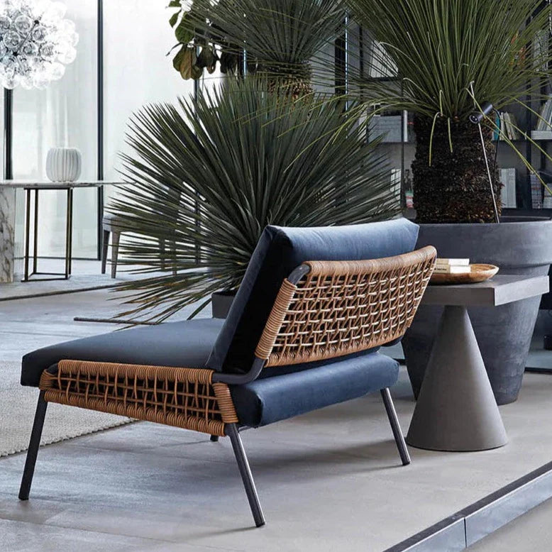 Amante Lounge Chair